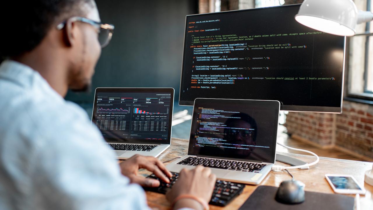 Sifa Za Kujiunga Na Kozi Ya Information Technology (IT)