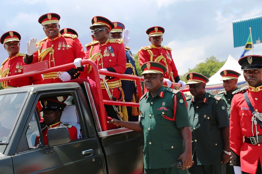 Orodha ya Wakuu wa Majeshi Waliopita JWTZ