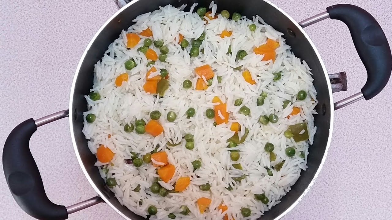 Jinsi ya kupika wali Njegere au wa Nyanya