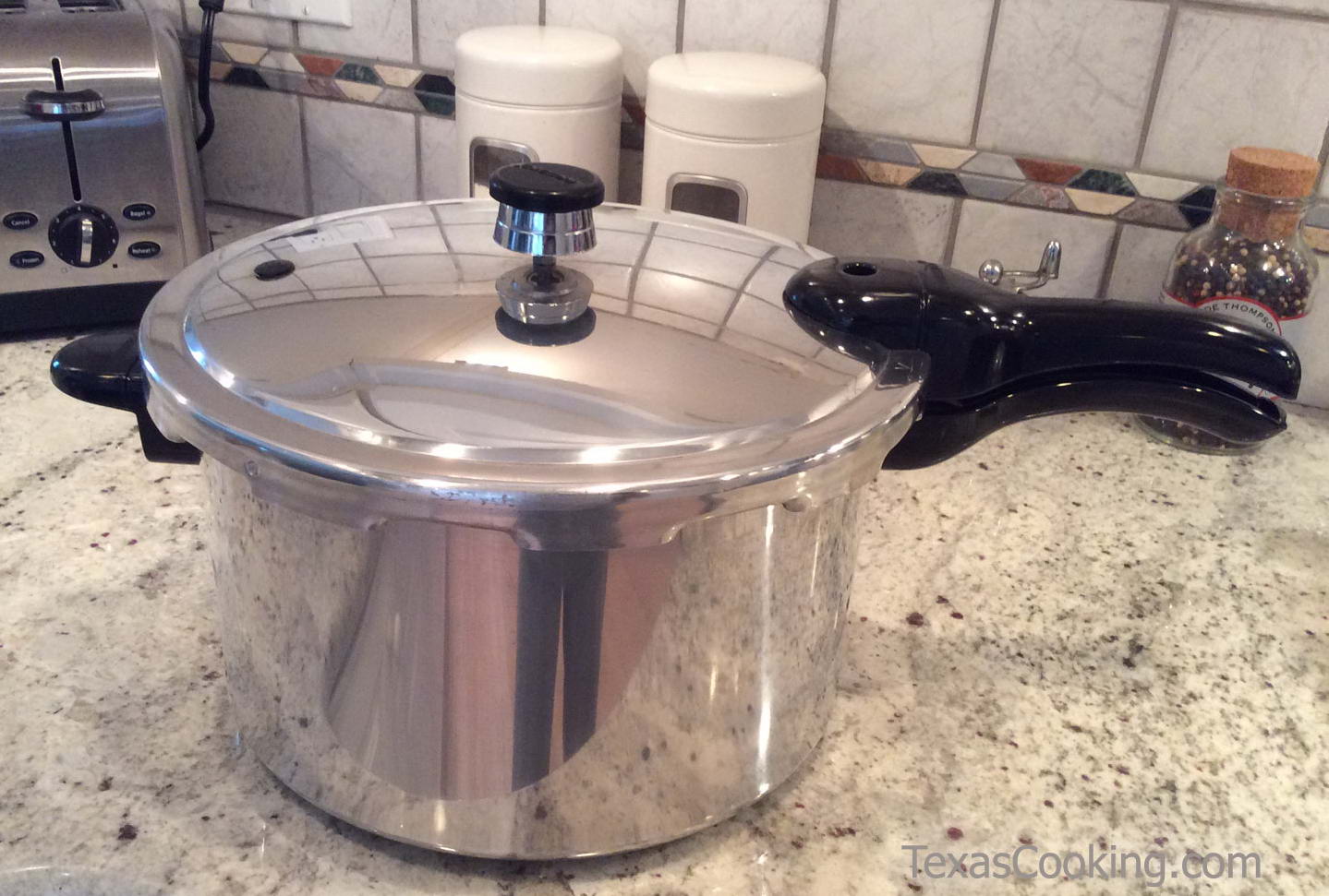 Aina za Pressure Cooker