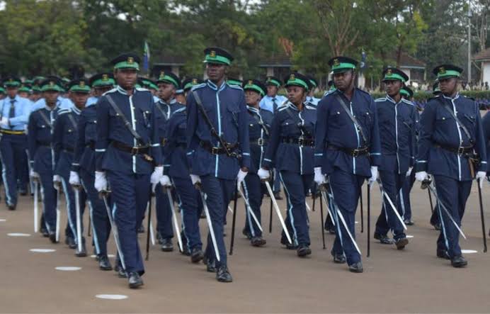Sifa za Kujiunga na Jeshi la Uhamiaji 2025