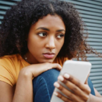 SMS 100 za Kumbembeleza Mpenzi au Mke