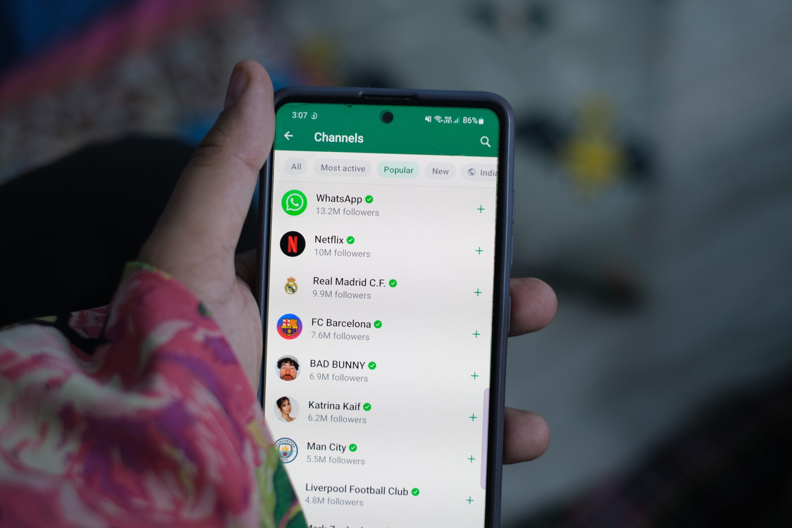 Code za Kupata SMS za Mpenzi Wako WhatsApp