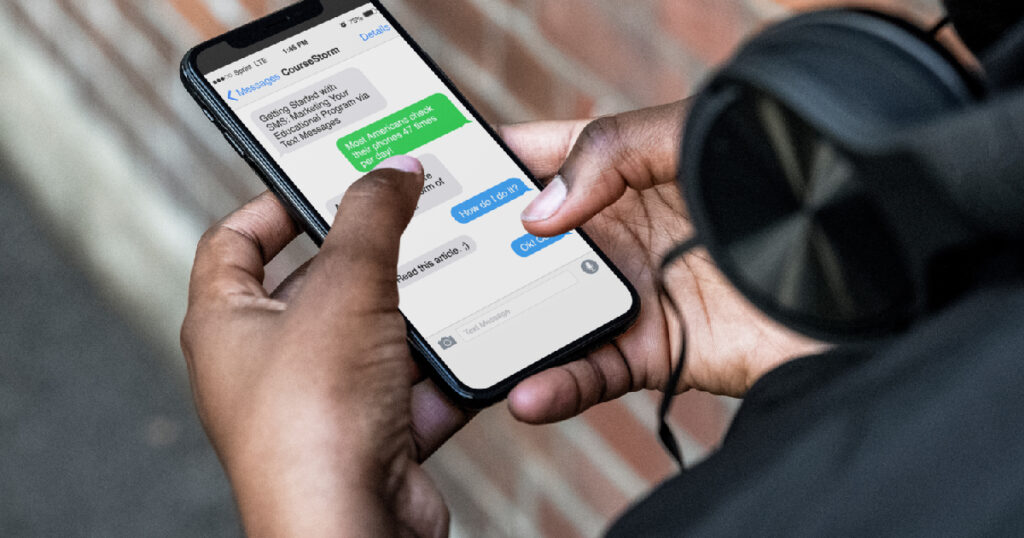 Kupata SMS za Mpenzi Wako Bila Yeye Kujua