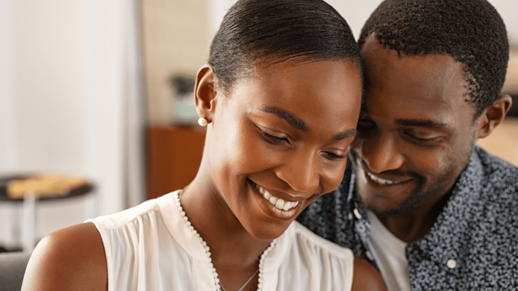 Maneno Mazuri Ya Kumwambia Mpenzi Wako Usiku Mwema