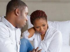 Mistari ya Kutongoza Msichana Akupende