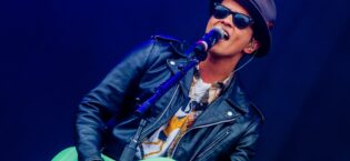 Wasanii 15 Bora Duniani wa Musiki